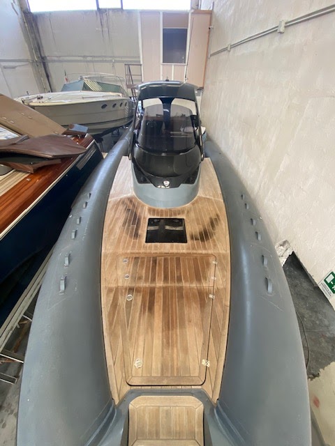 https://www.nauticapartenopea.it/wp-content/uploads/2023/11/IMG_3702.jpg