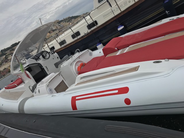 https://www.nauticapartenopea.it/wp-content/uploads/2023/11/IMG_3764.jpg